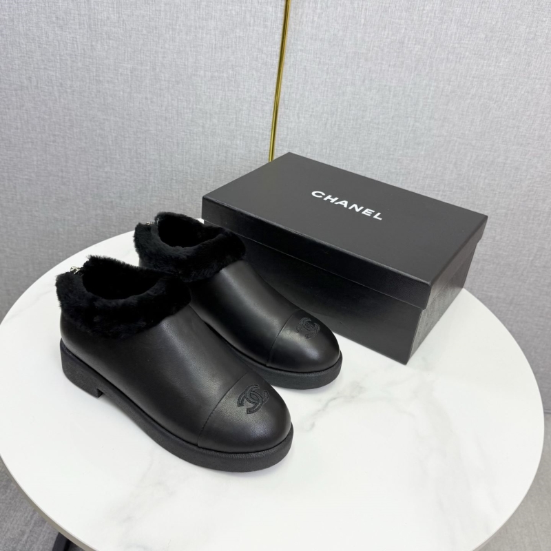 Ch**el boots